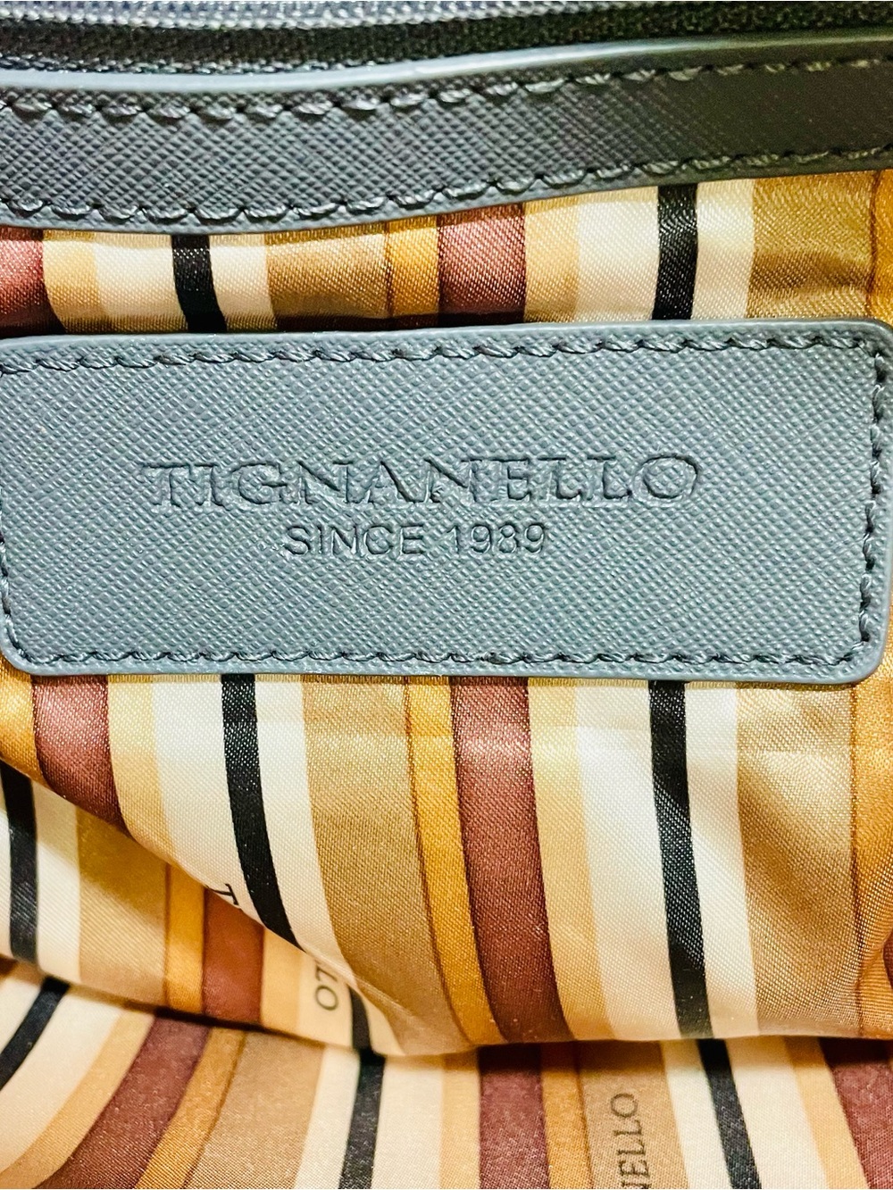Tignanello "Clean & Classic" Saffiano Leather Satchel / Tote, LNC - Picture 15 of 16